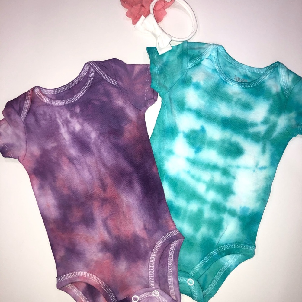 0-3 Month Tie Dye Baby Onesie Set with 2